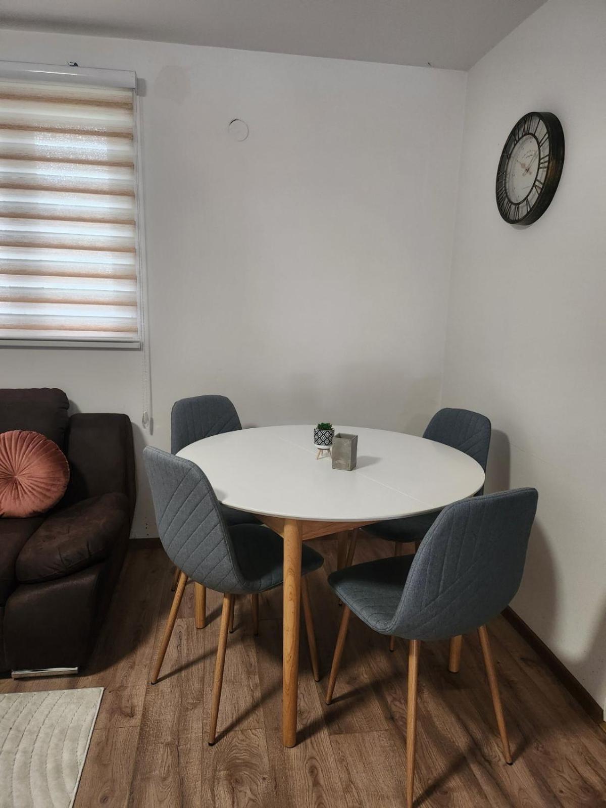 Saraj Lux Apartment *